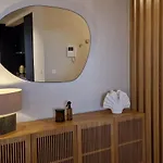 Shell Living - Kos フンシャル